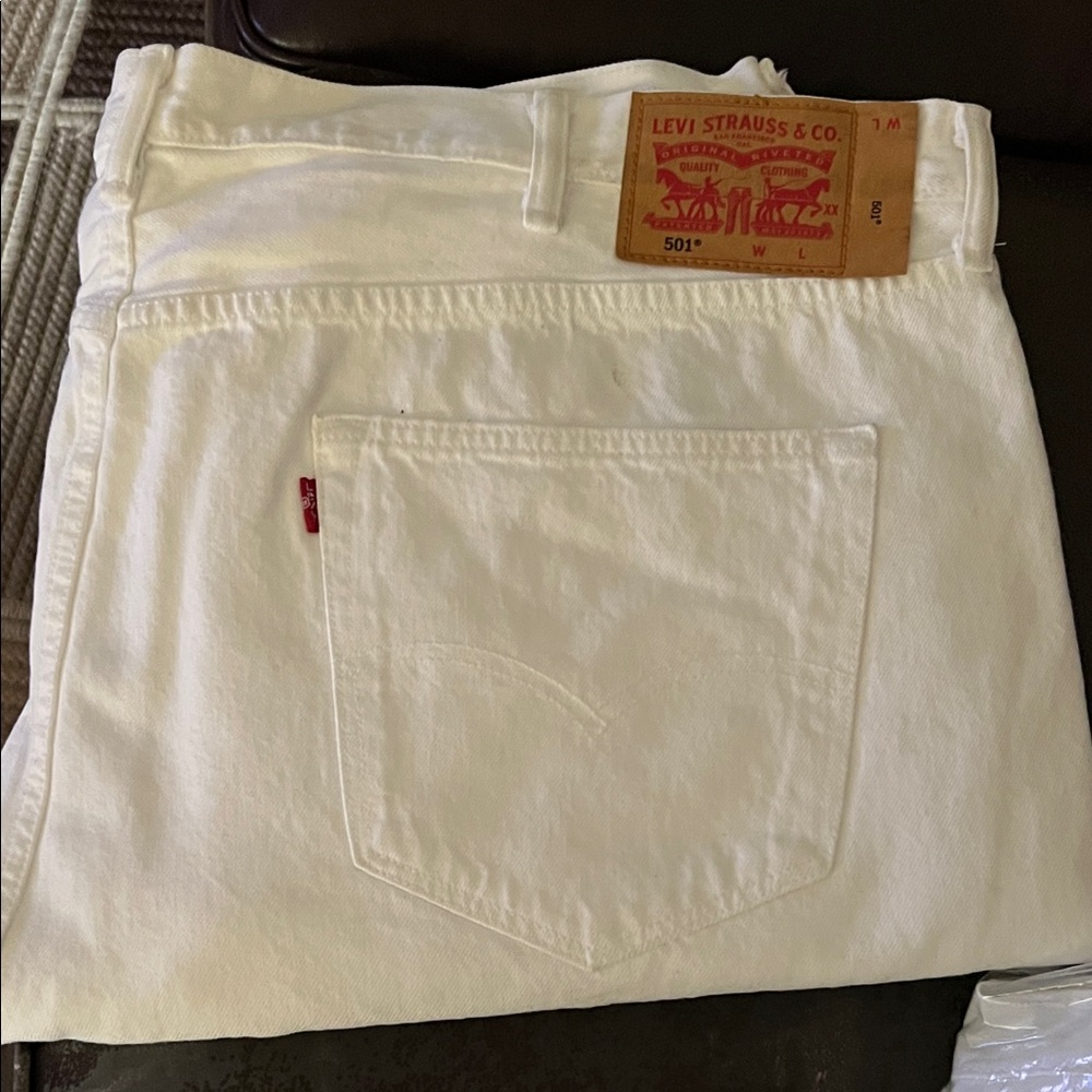 Levi's Men's Straight White Jeans